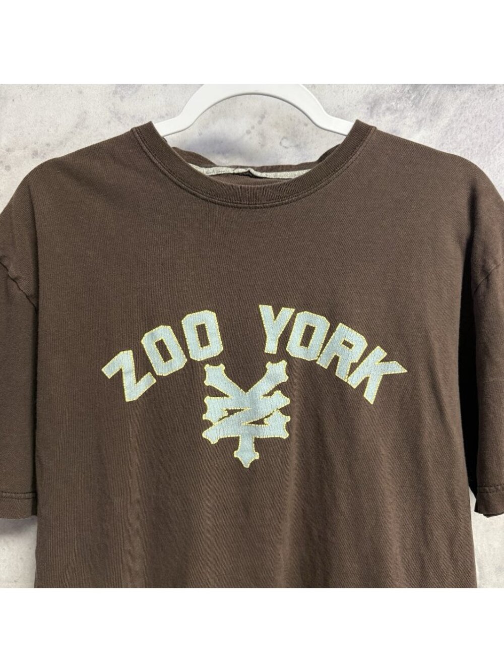 Vintage Y2k Zoo York T Shirt Mens XL Brown Skate Streetwear Graphic Tee